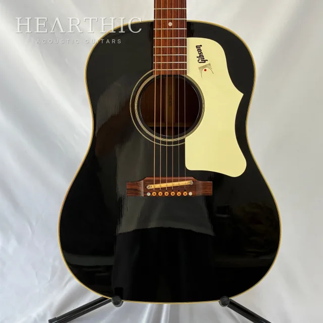 Gibson カスタムショップ製　J45 ADJ 売り切れ商品